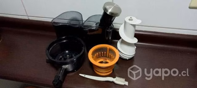 WÜRDEN - Slow Juicer -Extractor de Jugo (usado)