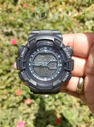 Reloj aprueba de agua