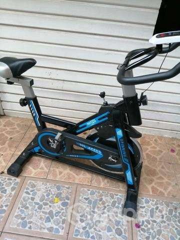Bicicleta de ejercicio - Imagen 2