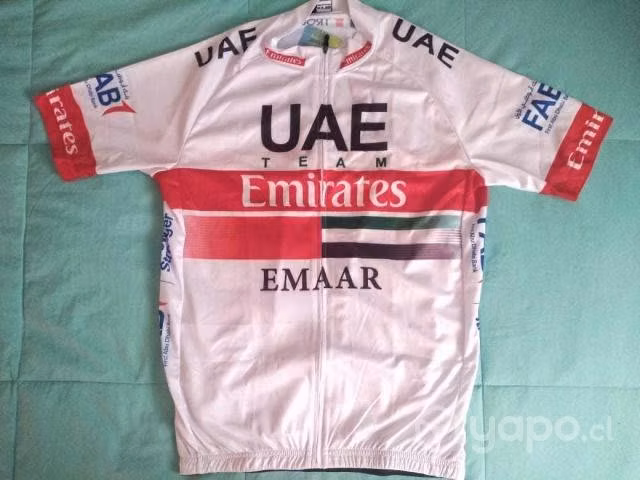 Conjunto ciclismo UAE - Imagen 3