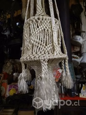 Antiguo colgante hermoso ,tipo campana ,grande