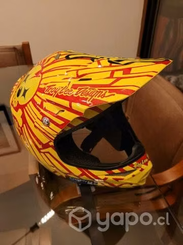 Casco Troylee designs