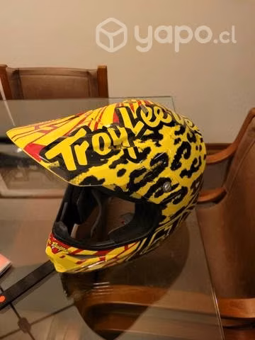 Casco Troylee designs