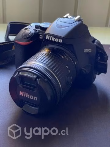 Cámara Nikon D3500 DSLR + 3 Lentes