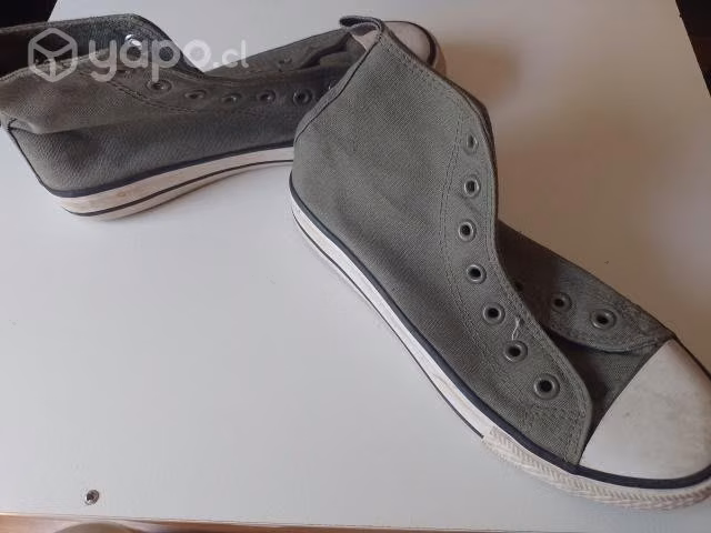 Zapatillas estilo Converse - Imagen 3