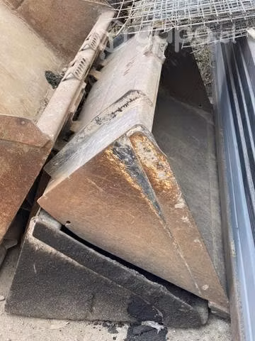 Baldes excavadora y minicargador
