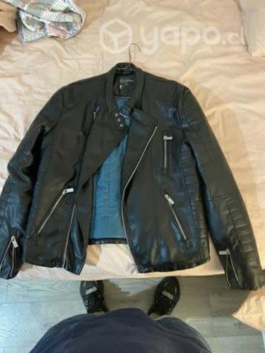 Moda en Chile chaqueta jjo