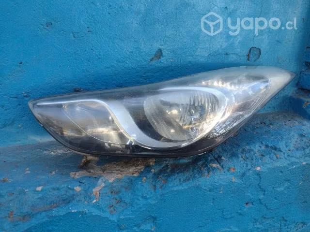 Optico izq hyundai elantra 2011-2012