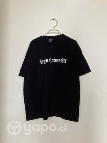 Polera word metálica, talla L hombre