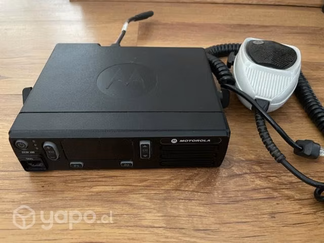 Radiotransmisor Motorola DEM300 VHF 25 Watt