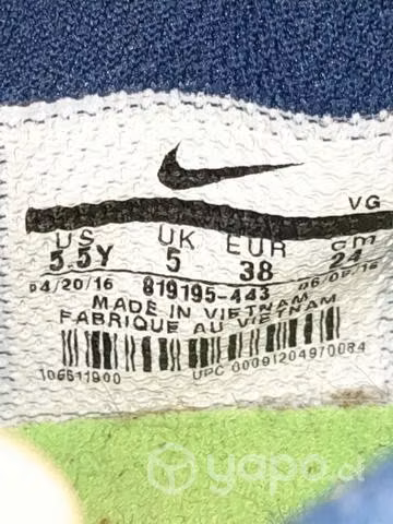 Zapatos de futbol niño