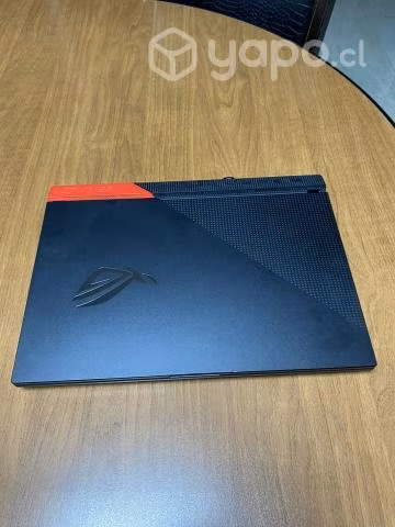 Notebook Gamer Asus ROG Strix G15 con monitor - Imagen 4