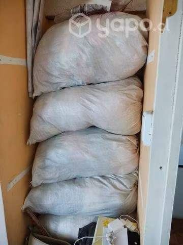 Ropa usada niña y mujer