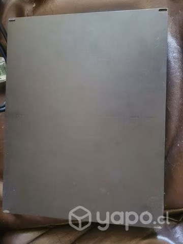 Se vende Xbox One S (semi-nueva)
