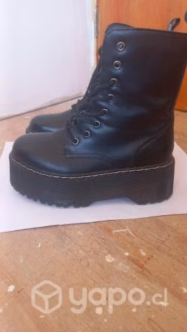 Botin marca chalada talla 36