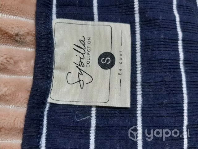 Ropa usada como nueva y nueva
