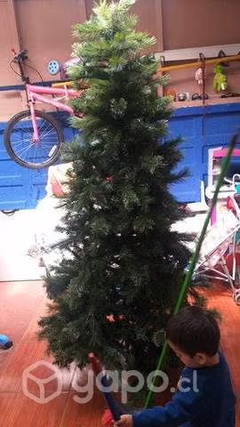 Árbol de navidad 210 LARGO