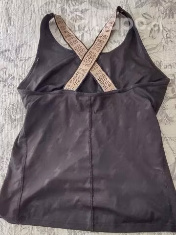 Ropa deportiva talla M L