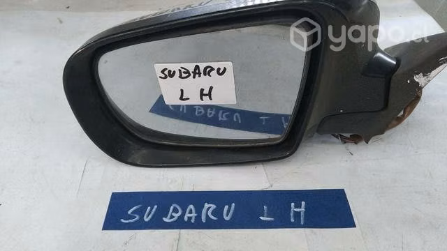 Espejo izquierdo Subaru con luz