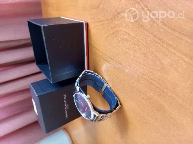Reloj Tommy Hilfigher 40 mm