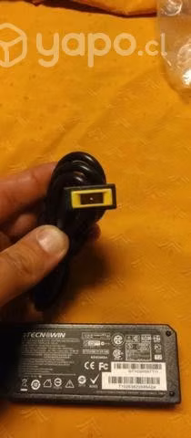 Cargador Lenovo 20v 3.25a 65w Punta Cuadrada Recta