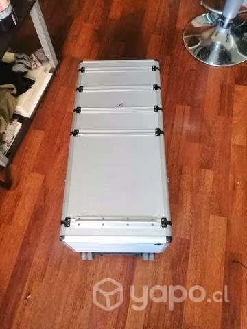 Maleta peluquería 4 pisos