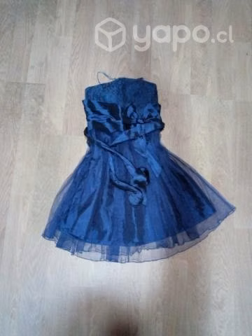 Se vende zapatos con tacos talla 38 color piel