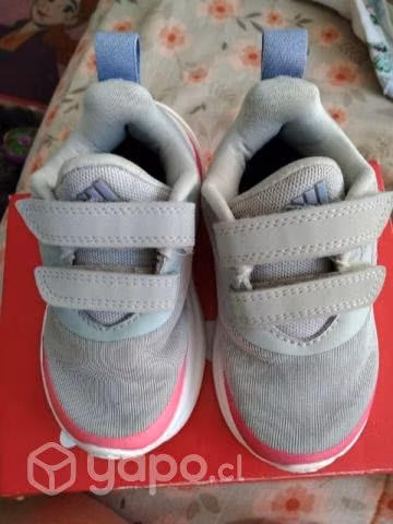 Zapatillas niña