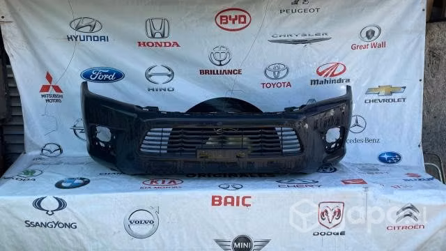 Parachoque Delantero Toyota Hilux 2015-2020