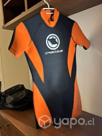 Traje corto CaboSub