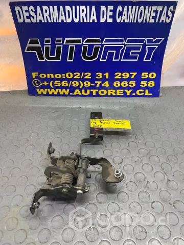 Trinquete puerta trasera izquierda Ford Transit 20