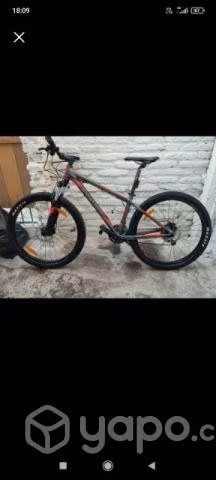 Bicicleta giant o permuta por talla M oja