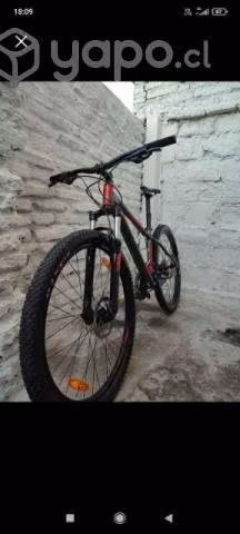 Bicicleta giant o permuta por talla M oja
