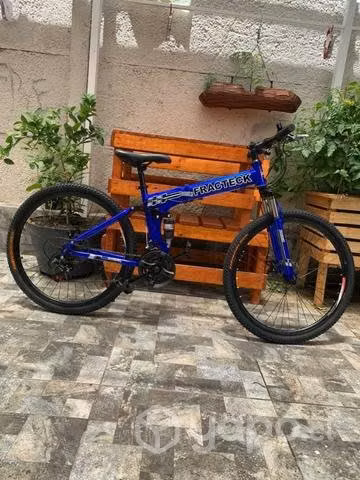 Bicicletas pegables