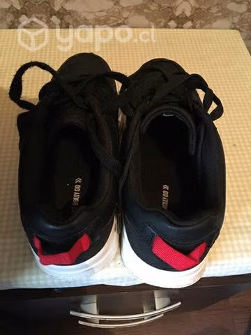 Zapatillas marca rolly go nuevas