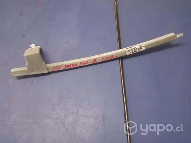 Riel vidrio puerta del der chv Dmax 2012
