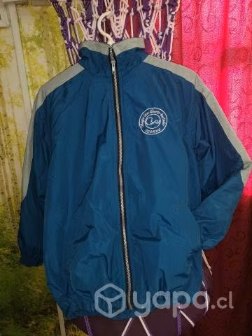 Uniforme colegio San Alberto Hurtado