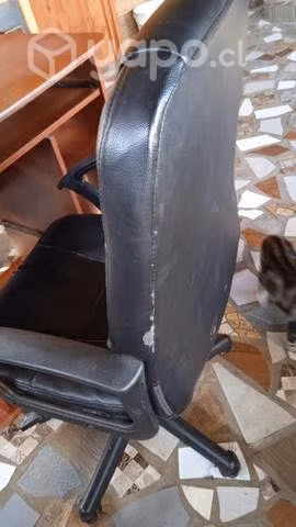 Se  escritorio + silla PRECIO CONVERSABLE