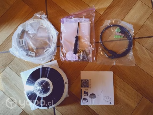 Cámara vivotek 12mgpxl 360 fija nueva