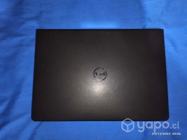 Notebook poco uso, rápido y eficiente