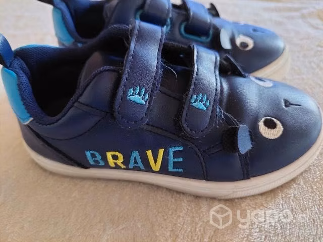 Zapatillas número 27 - Imagen 2