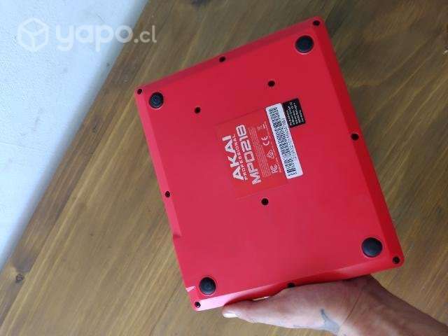 Akai mpd218 controlador MIDI para beatmakers - Imagen 2