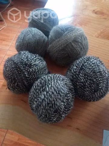 Lana hilada de alpaca son más de 2kg