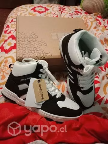 Zapatillas nuevas north star