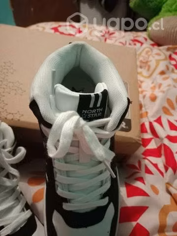 Zapatillas nuevas north star