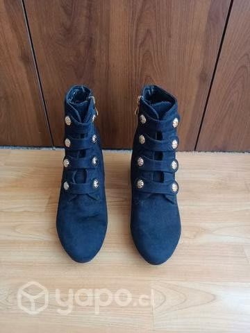 Botines gamuza