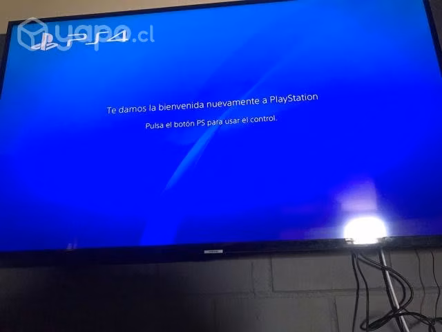 Ps4 slim 500 gb , 2 controles , 2 juegos