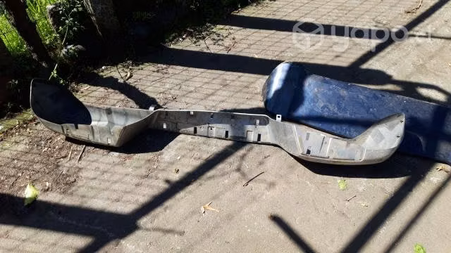 Parachoque trasero Mitsubishi l200 2016