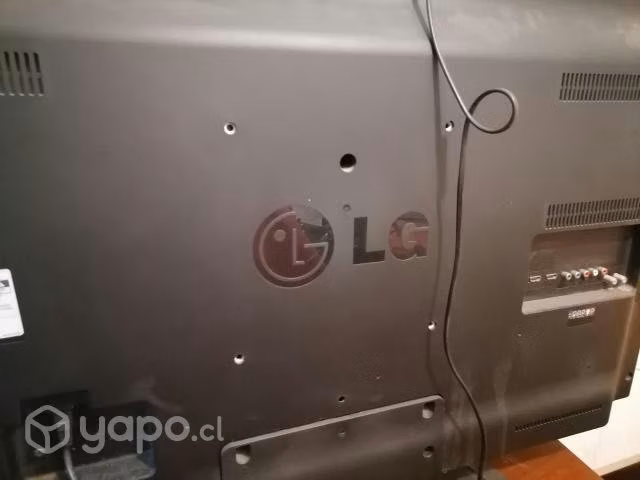 Televisor LG y Monitor Packard Bell para Repuestos