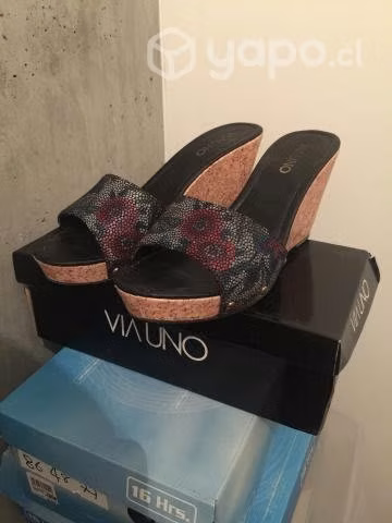 Sandalias